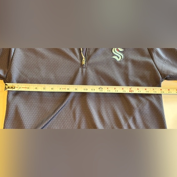 SEATTLE KRAKEN NHL Men’s Zip Up Collared Long Sleeve Blue/Purple Like New Medium - Picture 5 of 10